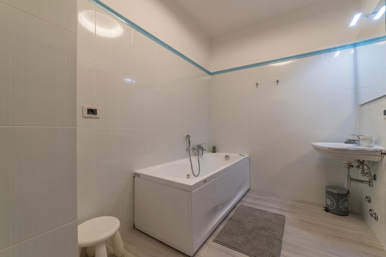 Vatican Luxury 2Bd 2Ba Apartment ローマ エクステリア 写真